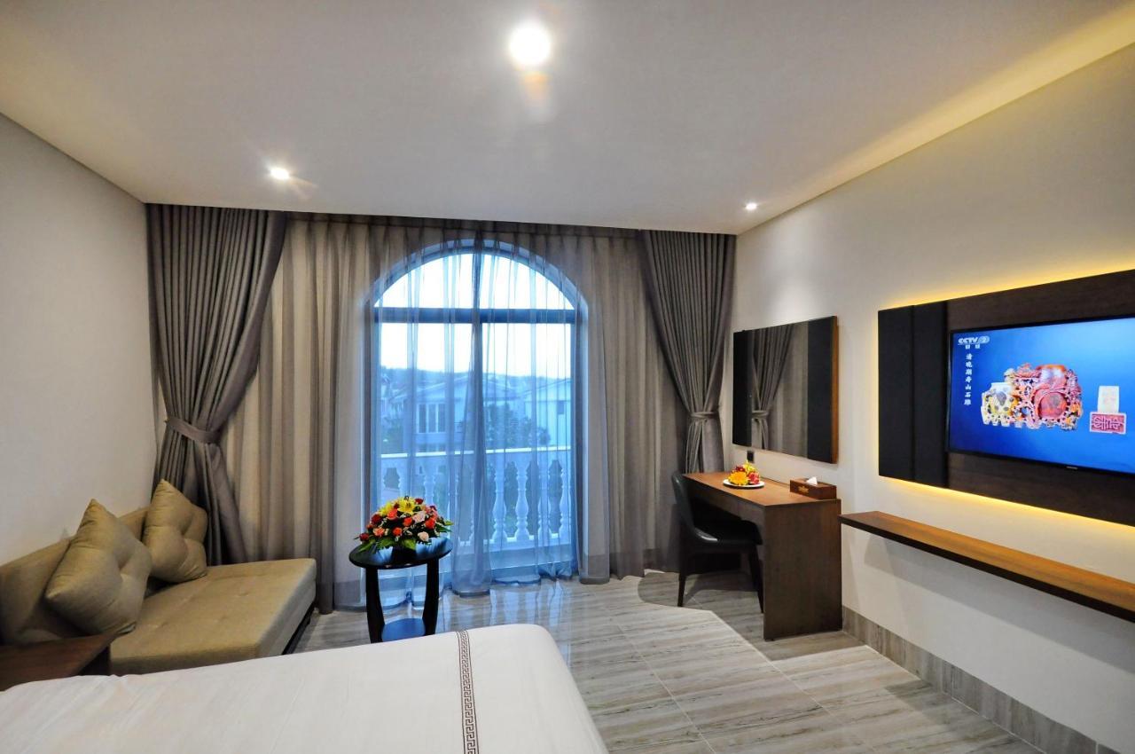 Crown Nguyen Hoang Hotel Nha Trang Buitenkant foto