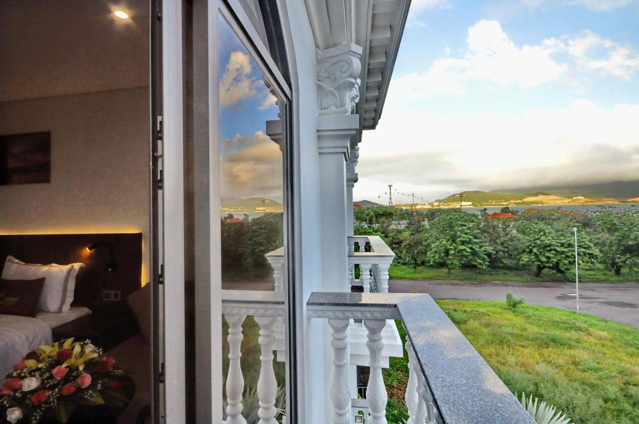 Crown Nguyen Hoang Hotel Nha Trang Buitenkant foto
