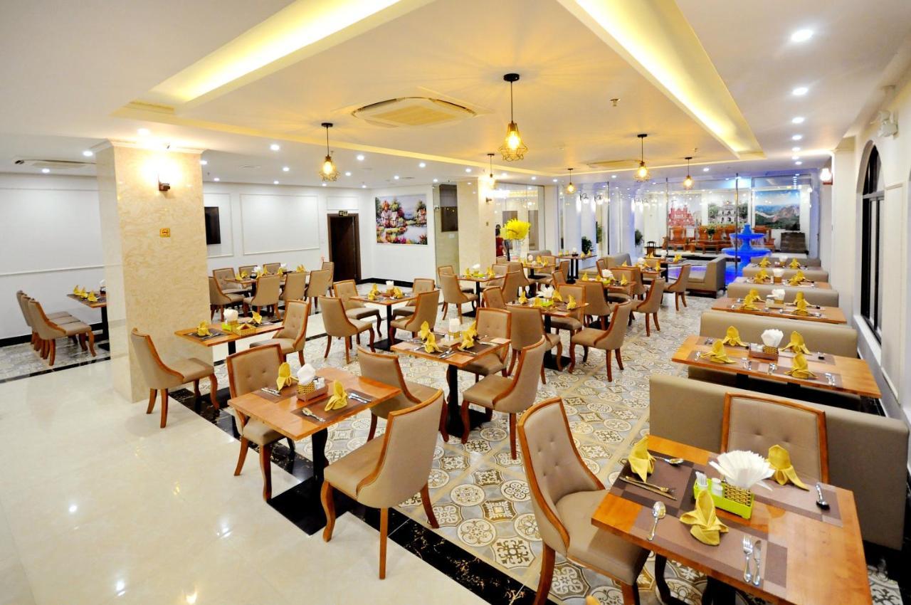 Crown Nguyen Hoang Hotel Nha Trang Buitenkant foto