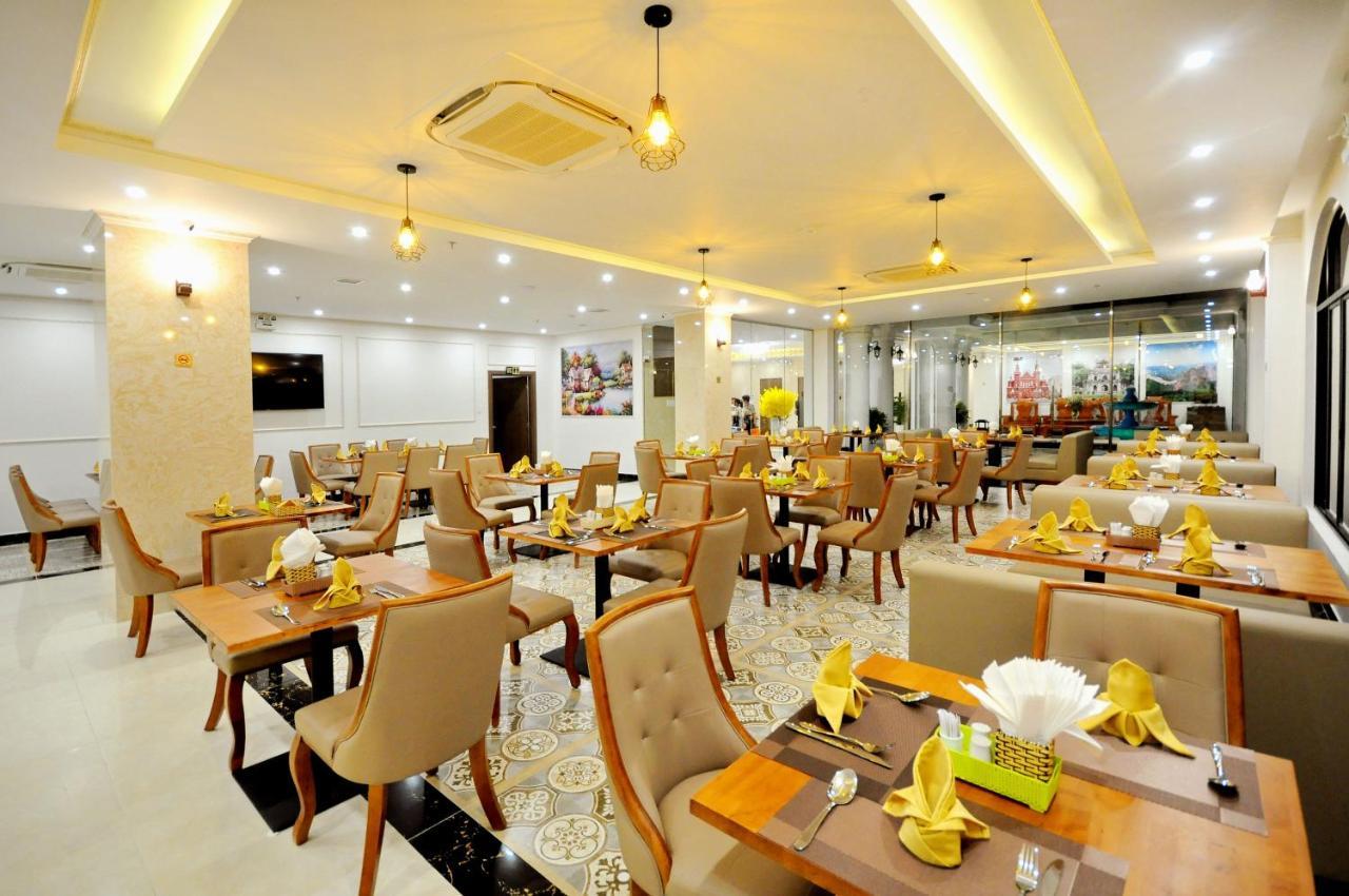 Crown Nguyen Hoang Hotel Nha Trang Buitenkant foto