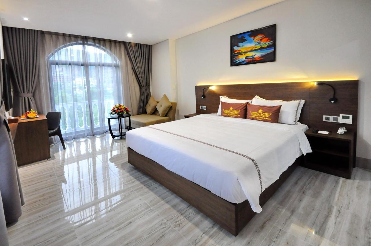 Crown Nguyen Hoang Hotel Nha Trang Buitenkant foto